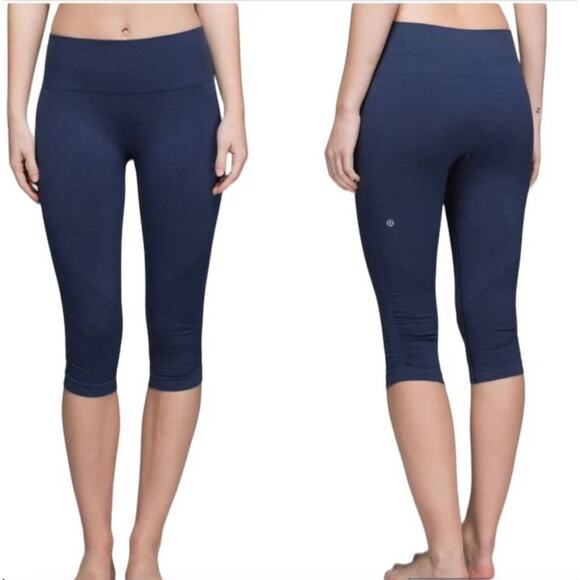 Lululemon In The FLow Slate Blue Gray Side Ruche Crop Yoga Pant 8 - Picture 2 of 12